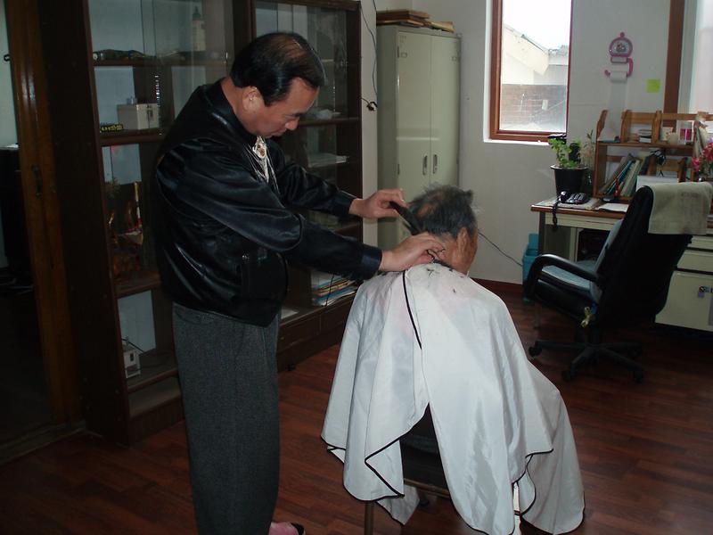 2007[1]1218머리손질봉사단 사진 001.jpg 이미지